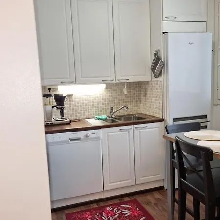 Apartment Viihtyisae Saunallinen Kaksio Lentokentaen Laehellae