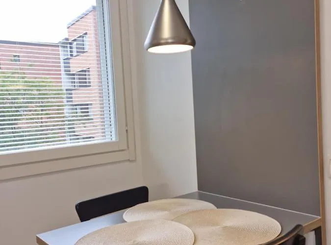 Viihtyisae Saunallinen Kaksio Lentokentaen Laehellae